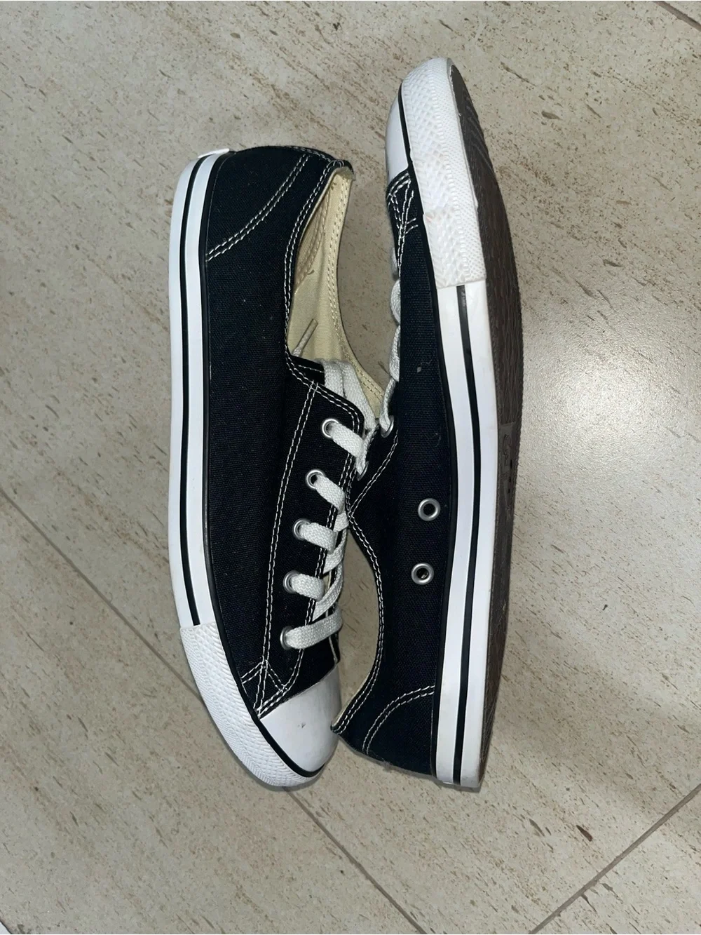 Converse black canvas